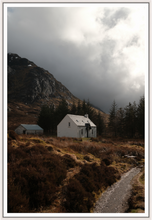 Load image into Gallery viewer, Main image The Wee White House